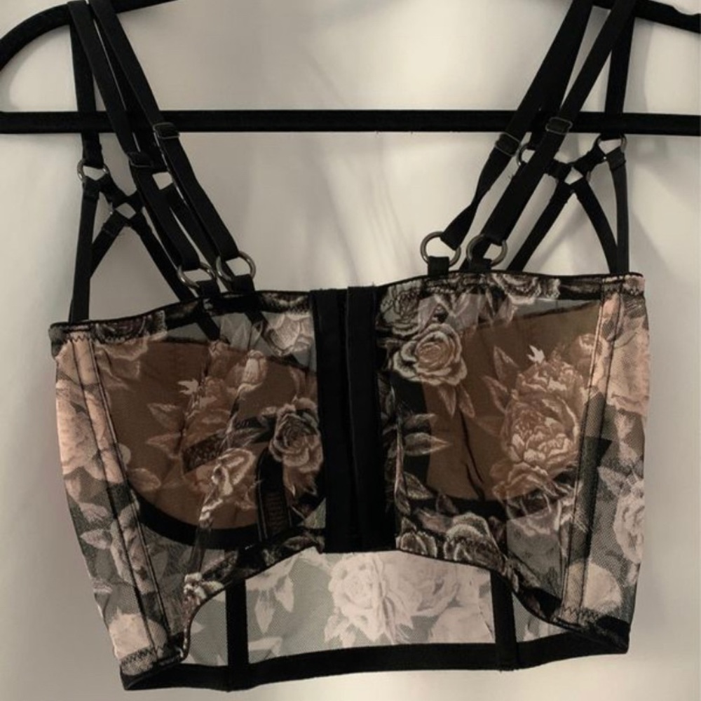 Victoria’s Secret long line bra